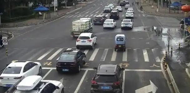 CBA狂野一日!北京官宣签下布朗,深圳续约三外援,郭昊文三年顶薪留同曦