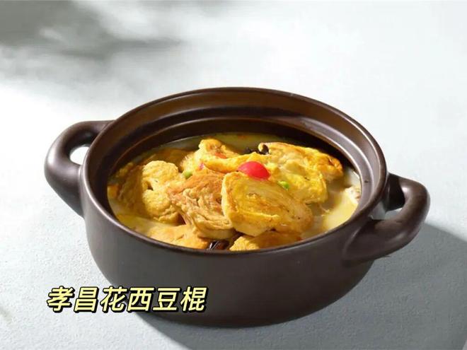 中国男篮最新集训名单!上海小将首次入选,赵睿+张镇麟继续缺席