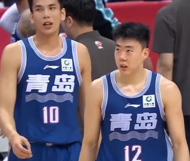 龚正市长调研体育产业和文商旅体展融合重点项目,并出席上海男篮赛季总结大会