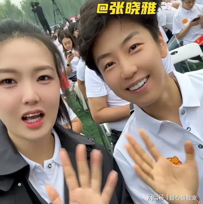 余依婷刷新200女混亚洲纪录，徐嘉余刷新50男仰亚洲纪录