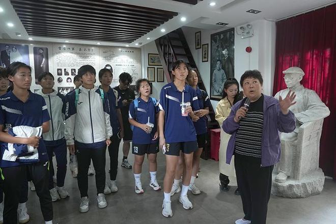 方程豹钛9曝光：六代DM架构加持，全尺寸家用SUV续航迎来新突破
