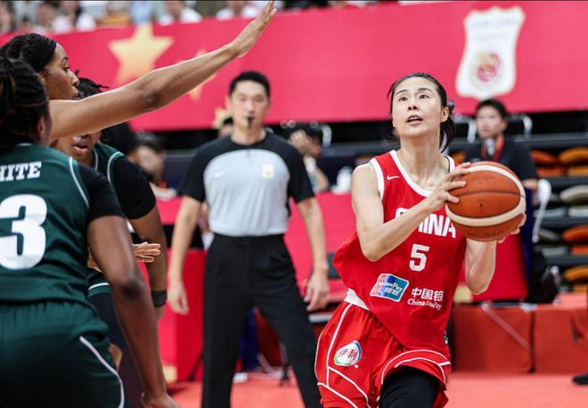 美媒评NBA23岁以下十大球星,马刺3人上榜,弗拉格第2,第1无悬念