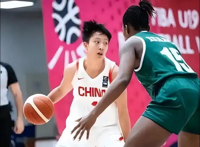 吴易昺1比3不敌德约科维奇 止步温网首轮