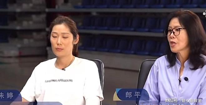 痛心!北京机车女孩客死新疆,仅22岁,曝车祸画面细节,对方直接逃逸